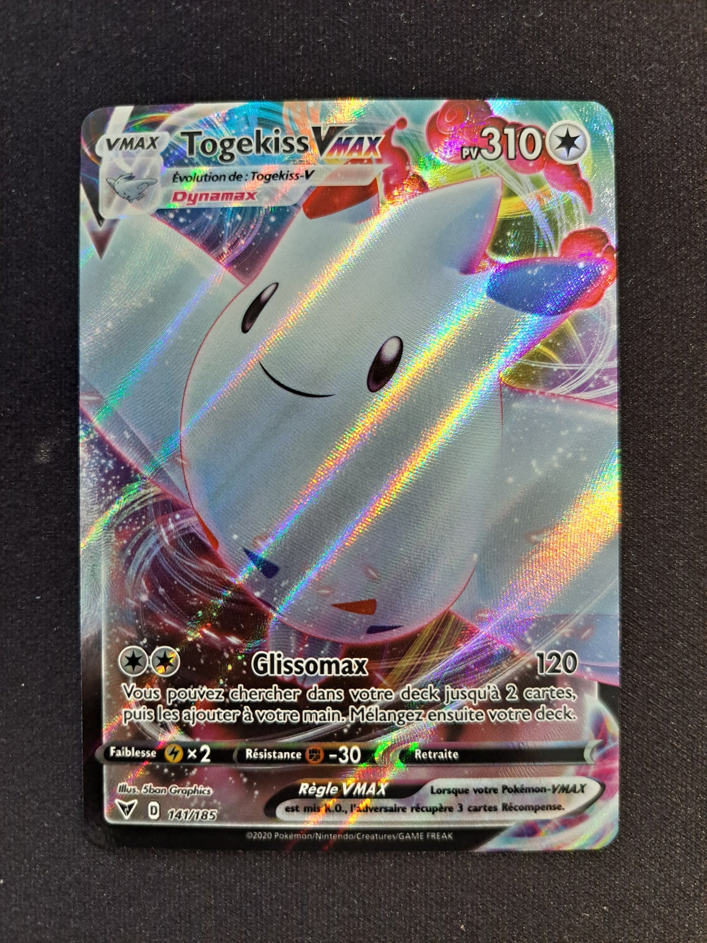 Togekiss Vmax 141/185